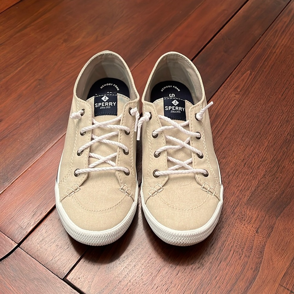 Sperry’s womens shoes